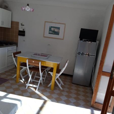 Appartamento In Dimora Tipica Montale  ภายนอก รูปภาพ