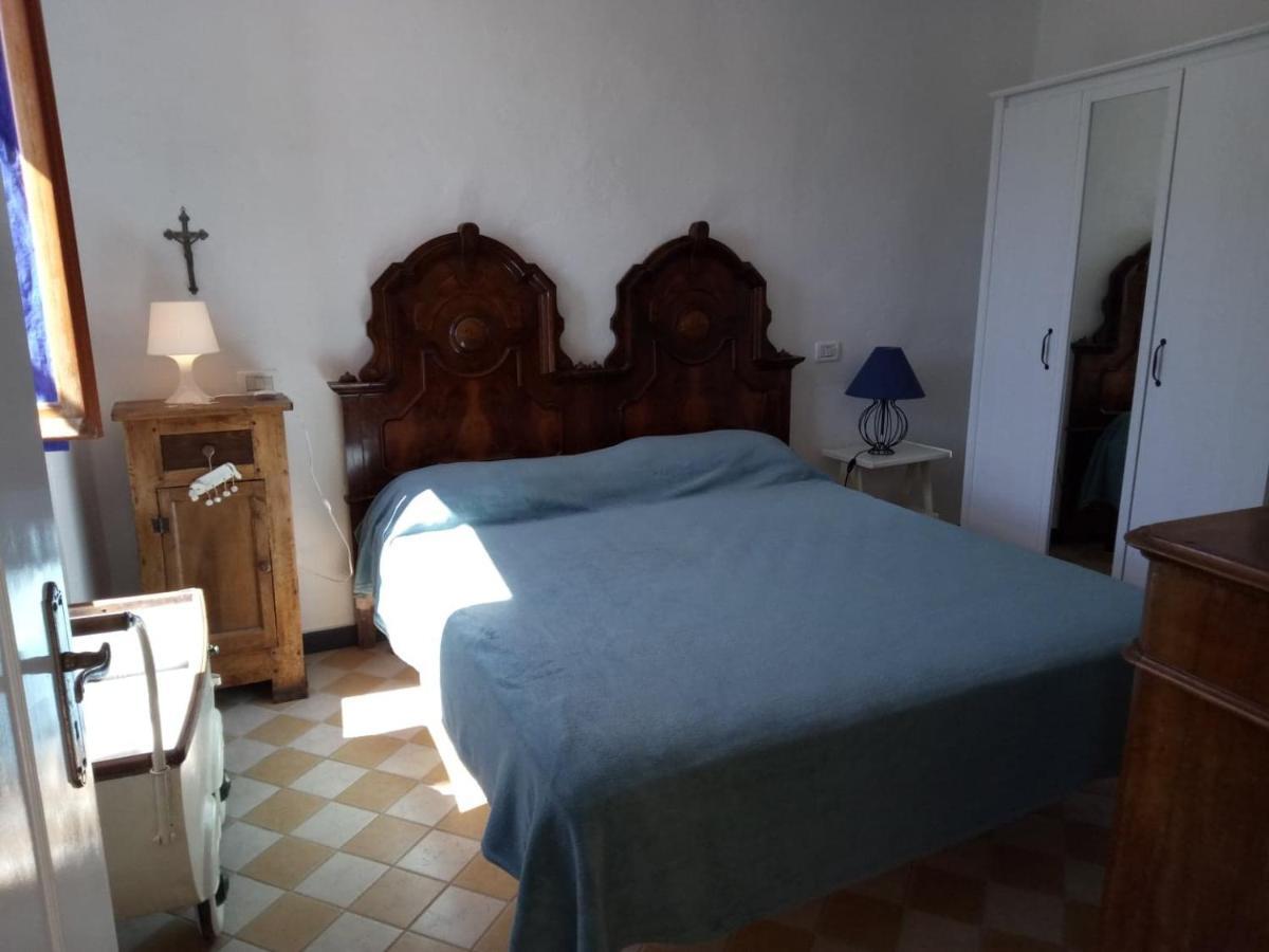 Appartamento In Dimora Tipica Montale  ภายนอก รูปภาพ
